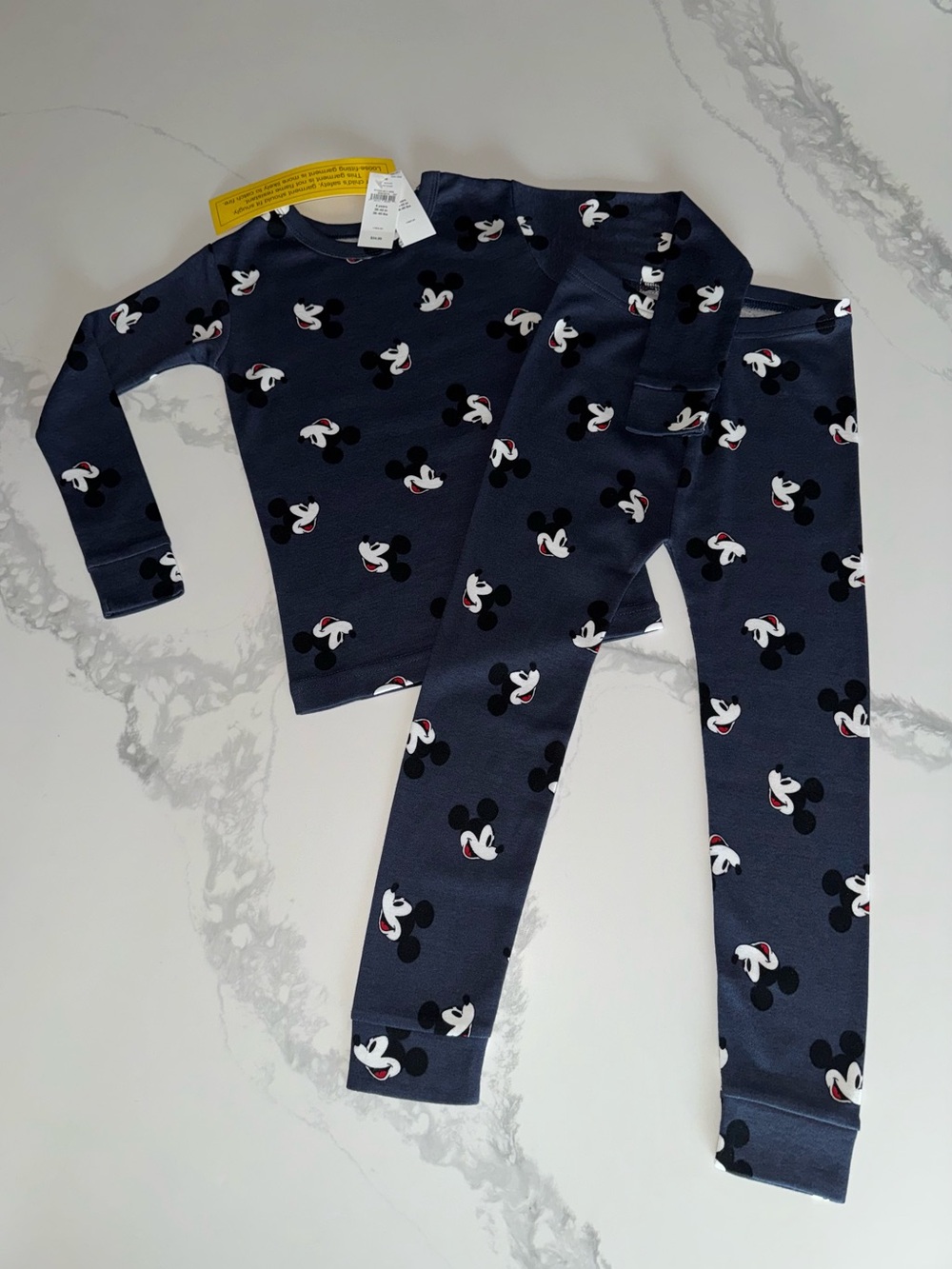GAP Kids Disney Mickey Mouse Organic Cotton Pajamas Size 4